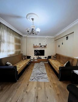 İzmirspor Metro Yakını 3+1 Ara Katta Satılık Daire