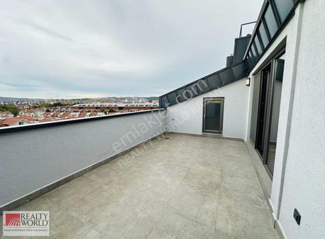 Eyüp Göktürk'te Yeni Sitede Kiralık 205m2 3+1 Muhteşem Dublex