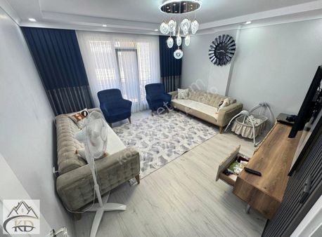 Kösedağ İnş Arnavutköy Merkezde 2 Yaşında Satılık 2+1 105m2 1kat