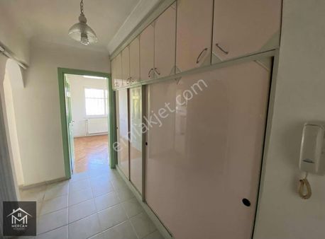 Mercan Dan Teras Avm Yanında Satılık Fırsat Daire