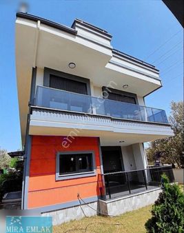 Mira Gm Den Zeytinli De Doğa İçinde 4+1 Muhteşem Tripleks Villa