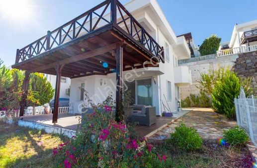 Milas Boğaziçinde Satılık Müstakil Villa
