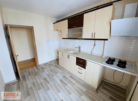 Menderes Mah Kombili Masrafsız Ara Kat 3+1 Kapalı Mutfaklı!!!!!!