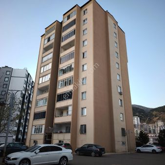 İsmail Yıldırım Emlaktan Esentepe Konutlarında 3+1 Satılık Daire