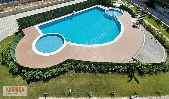Kargıpınarında 80m2 1+1 Güney Doğu Havuz Ve Peyzaj Cepheli Sıfır