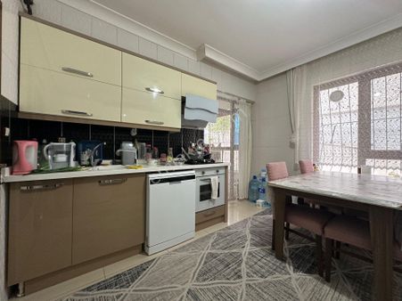 Duru Emlak'tan 4+1 Masrafsız Site Dairesi