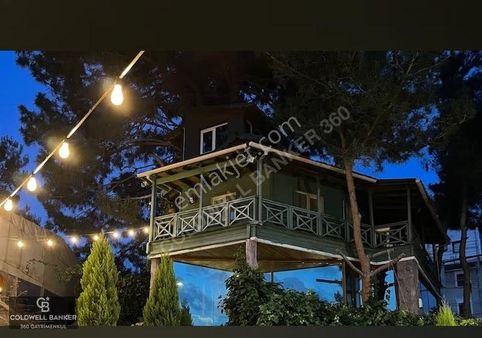 Kemalpaşa Damlacık Ticari Kullanıma Uygun Özel Yapım Ağaç Ev