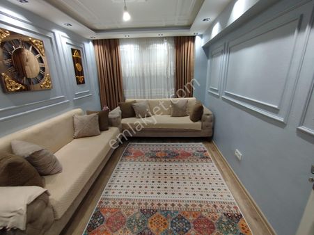 Hicret Emlaktan Esenler Fatih Mah 2+1 85 M2 Satılık Daire Acil