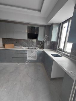 Isparta Merkez Muzaffer Türkeş Mahallesinde Sıfır Kiralık Daire