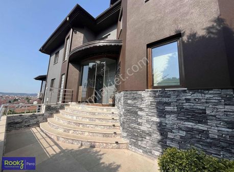 Erenler Yıldıztepede Şehir Manzaralı, Tam Müstakil Villa