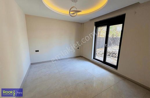 Hendek Site İçi Tek Katlı 3+1 Satılık Villa