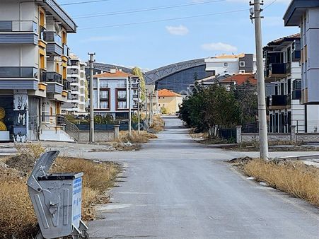 Yüce'den ▓esenboğa Mah. Çubuk Yoluna Yürüme Mesafesi 2+1 Daire