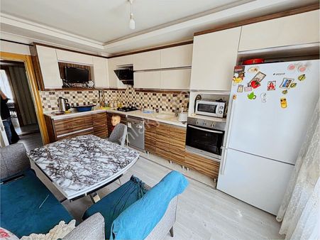 Yüce'den▓tam Güney Cephe 3+1 155m2 Kullanım 4.katta Fırsat Daire
