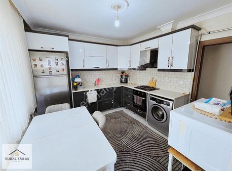 Vural Emlaktan 3+1 Full Yapılı İskanlı Fırsat Daire