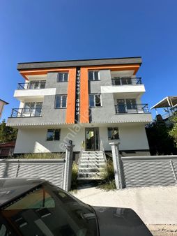 Burdur Arslanbey Emlaktan Yeni Mahallede Satılık Apart