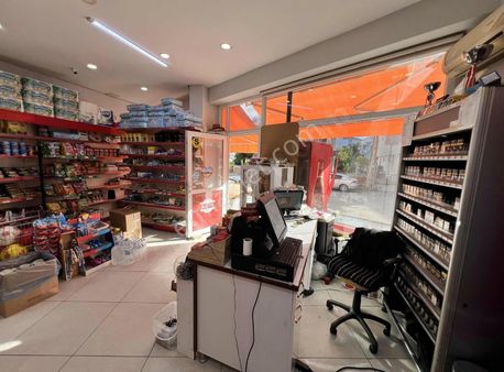 Altıkat Emlaktan Devren Kiralık Market