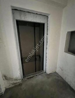 Kiralık Daire Altıkat Emlaktan