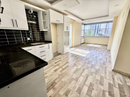Yenişehir 34. Cadde Tıp Fak. Karşısı Kiralık 2+1 Daire