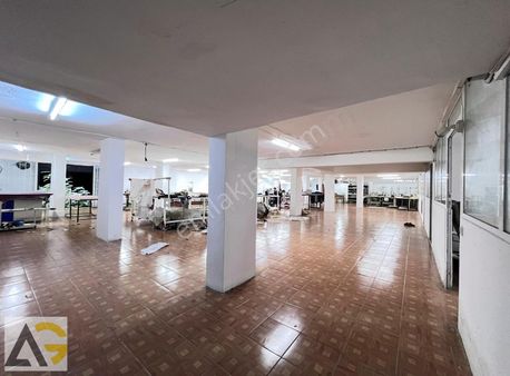 Auradan Çok Acil Satılık Çamlıbelde 400mt2 Depo Dükkan