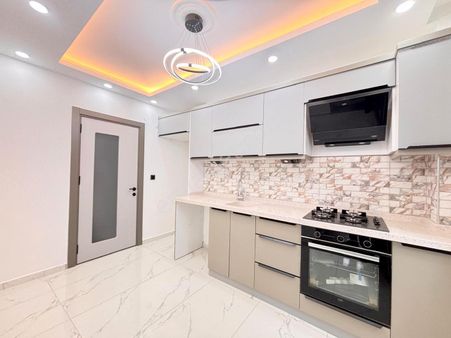 ▇▅marstan Altınkumda Ayrı Mutfaklı Arakat Ebeveyn Banyolu 2+1 Daire