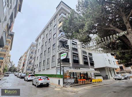 Çekmeköy Cumhuriyet Mahallesinde Satılık 4+2 Dubleks Daire