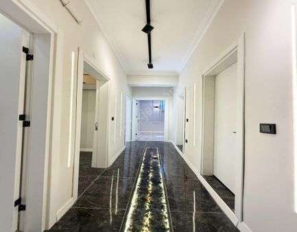 Şahane Yapıdan Merkezi Konumda Ultraa Lüks Daire