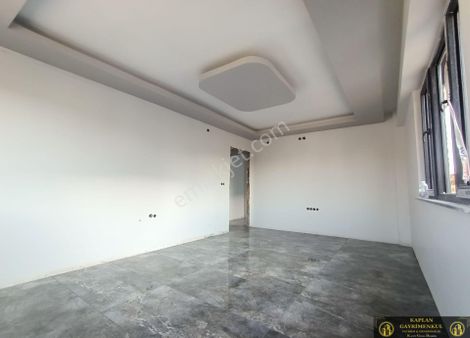 Kaplan Gayrimenkul’den Emek Mah. Candanel Cad Yakını 2+1 80 M² Satılık Daire