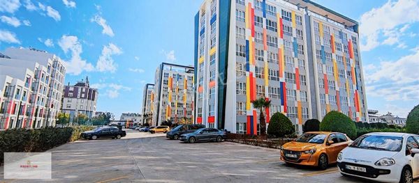 Lego Sitesi Havuzlu Havalimanına Yakın1+1 Eşyalı Kiralık Daire