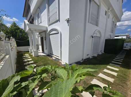 Menderes Turyap'tan Barbaros Mh. 3+1 Köşk Konsept Villa