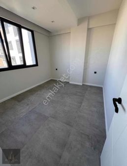 Joy/max'tan Bölge Hastahanesi Karşısı 1+1 Oturuma Hazır Apartlar