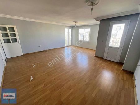 3 Balkonlu 3 Cepheli Kilerli Geniş Merkezi Konum Uygun Fiyat