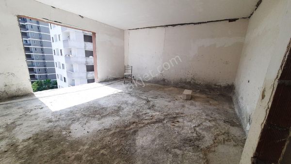 Adana Yüzüncüyılda 3+1 K.mutfak Satılık Daıre