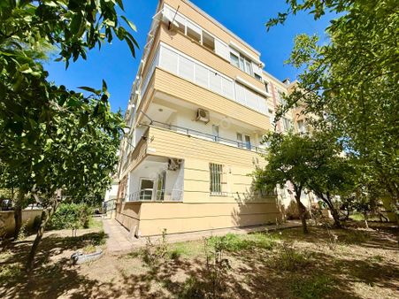 ▶ ▶akçay Körfez'den Ön Cephe Masrafsız Ayrı Mutfaklı 2+1 Satılık Daire