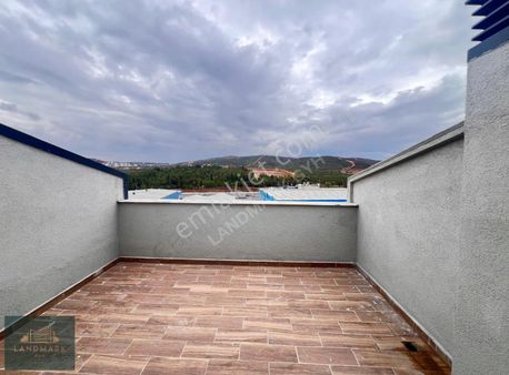 Site Yetkili Emlak Ofisinden Satılık 4+1 Dubleks