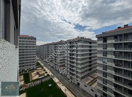 Site Yetkili Ofisi Landmark'tan Kiralık 5+1 Dubleks