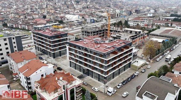 Yahya Kaptanda 1+1 Ultra Lüks Kapalı Otoparklı Kiralık Ofis