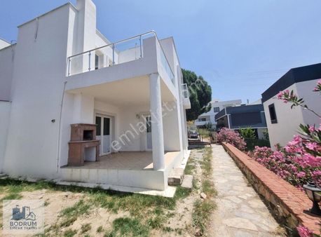 Güvercinlik Kuyucakta 3+1 Müstakil Kiralik Dubleks Ev