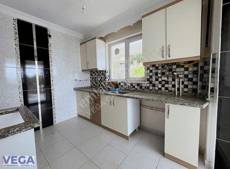 Fahri Korutürk Mahallesin'de Katta 3+1 Daire