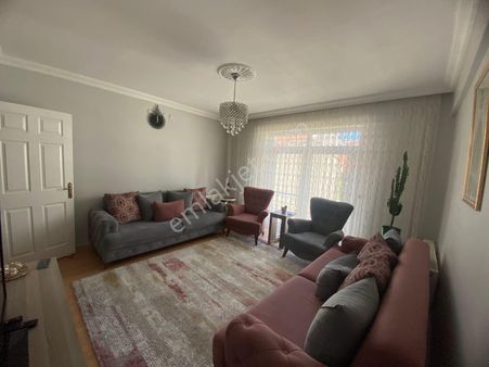 Sütlüce Mahallesinde Satılık 2+1 Daire