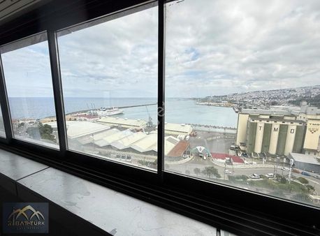 Trabzon Ortahisar Meydan Da Deniz Manzaralı 110 M2 Rhstlı İşyeri