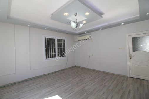 Aslan'dan Barbaros Mah.de Müstakil Tadında Bağımsız Mutfaklı 2+1