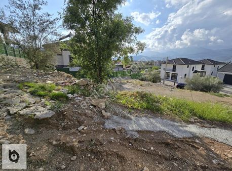 Hq Emlaktan Fethiye Üzümlü Merkezde 781 M2 Satılık İmarlı Arsa