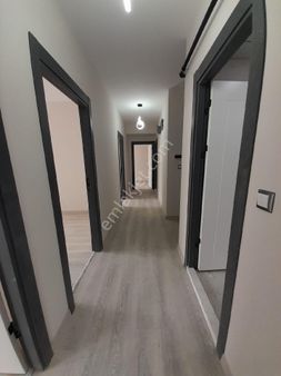 Esentepe Mahallesi Eğitimciler Caddesi Dibi Satılık 3+1