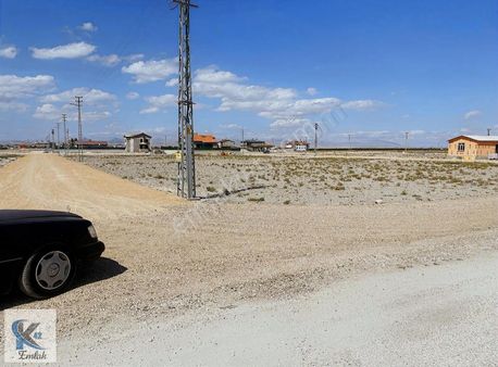 Saracoglu Kapali Pazarı Arka Tarafina Düşer Konumu Köşe Parsel.