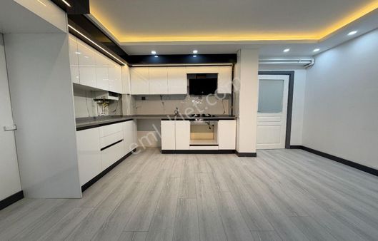 Atapark'ta Full+full Yapılı 2+1 Daire!