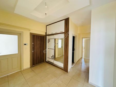 Serkent Toki Girişinde Cadde Cepheli 3+1 Manzaralı Kiralık Daire