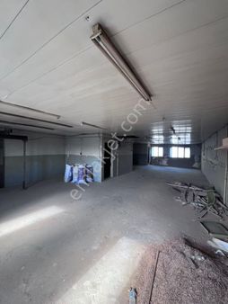 Aşıkveysel Mah. 700 M2 Komple 4 Katlı Kiralık İşyeri...