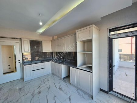 Parsana Mahallesinde Cadde Cepheli 3+1 Lüx Sıfır Fırsat Daire