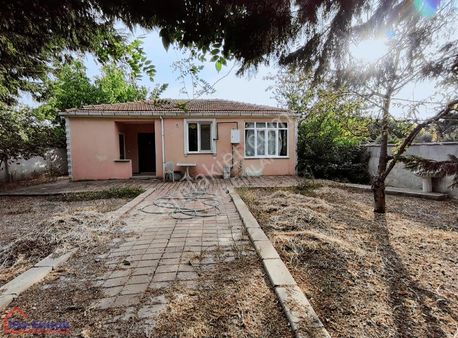 Karaağaç Merkezde Müstakil Evli 3 Kat İmarlı