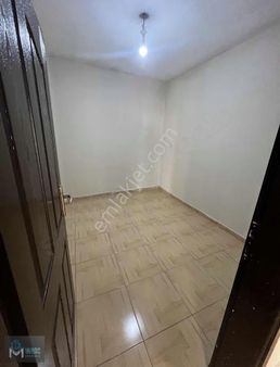 Hürriyet Mahallesinde Kiralık 4+1 Doğalgazlı Daire